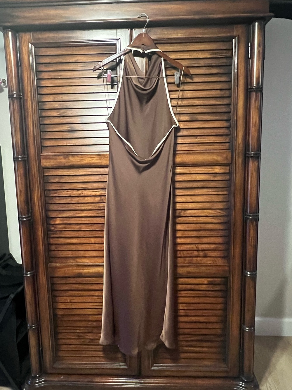 NWT Zara Beautiful Womens XL Brown Draped Halter Neck Maxi Dress Open Back Satin - Picture 3 of 13